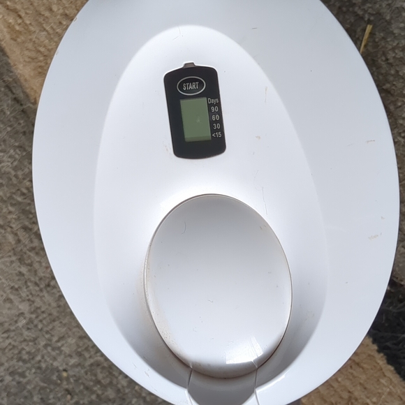 New Epic water pitcher - Picture 2 of 2